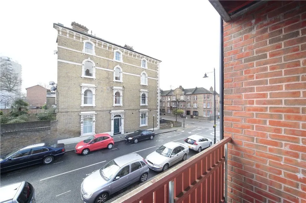Ferndale Road, Clapham, SW4, photo 8
