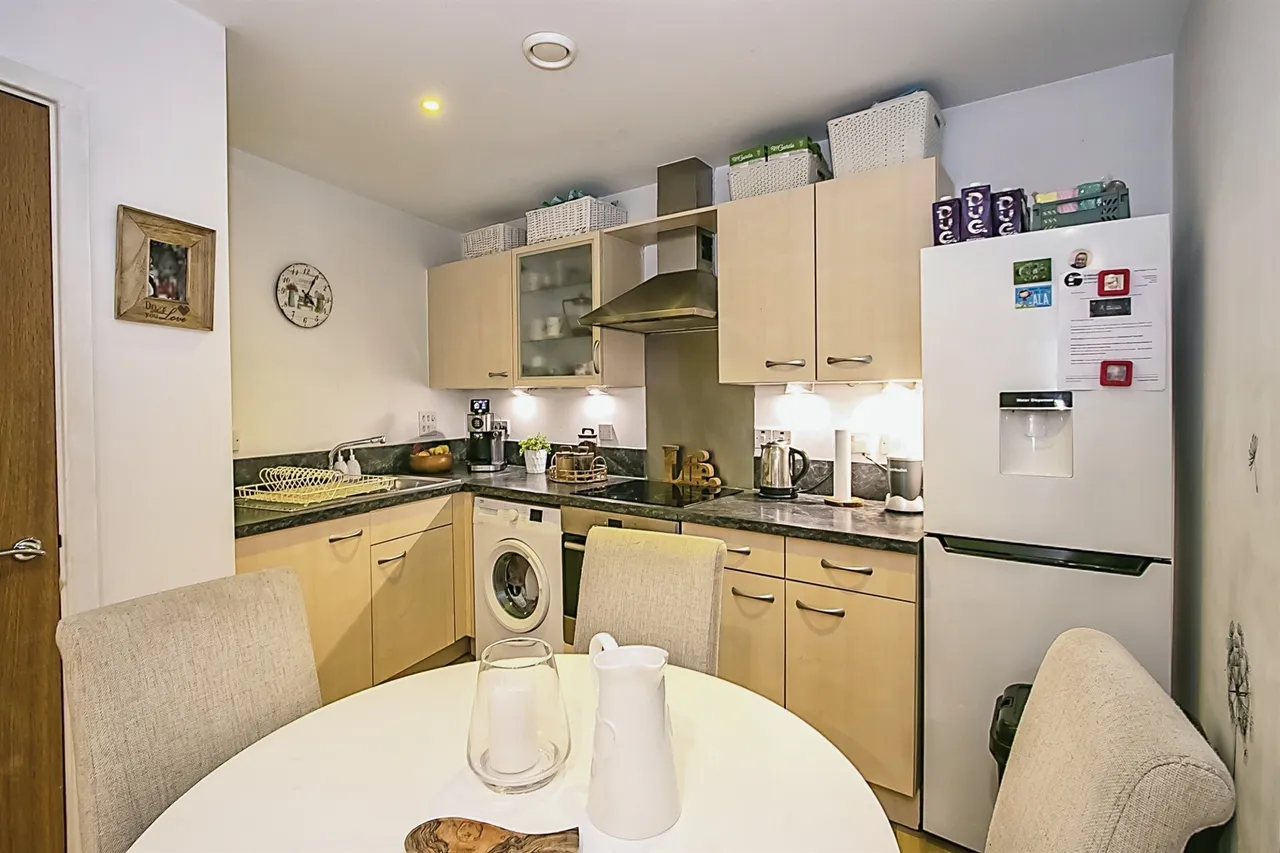 Commercial Road, Bournemouth, BH2, photo 3