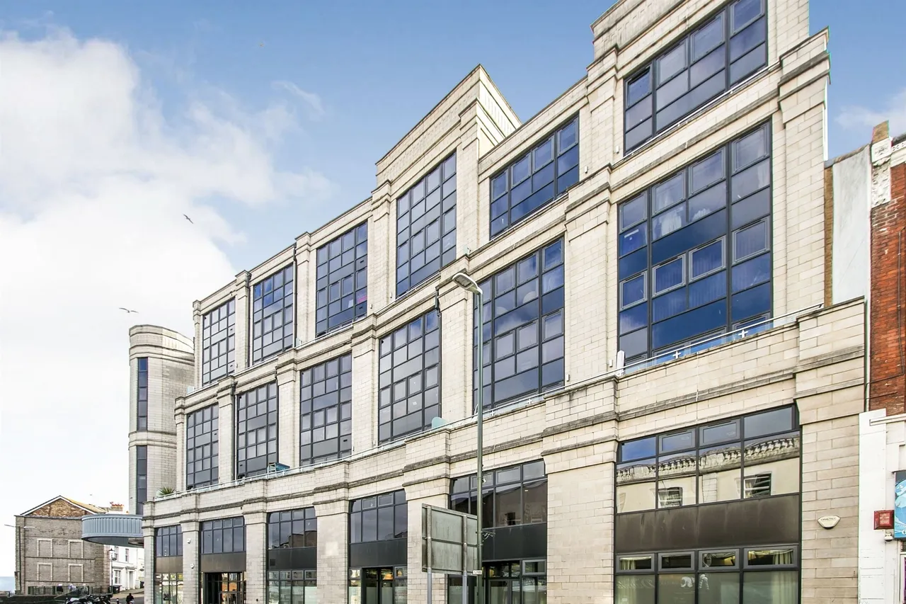 Commercial Road, Bournemouth, BH2, photo 4