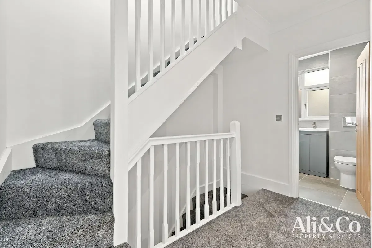 Dock Road, Grays, photo 15