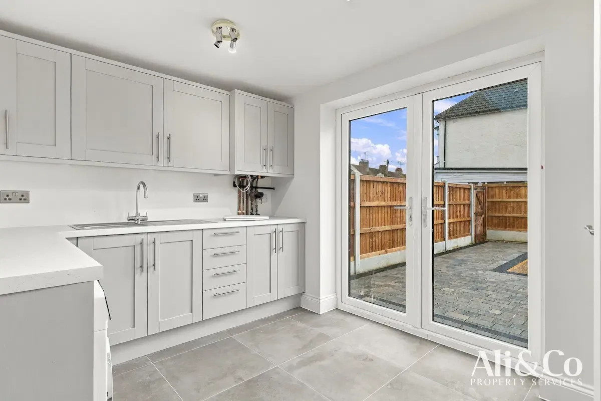 Dock Road, Grays, photo 10
