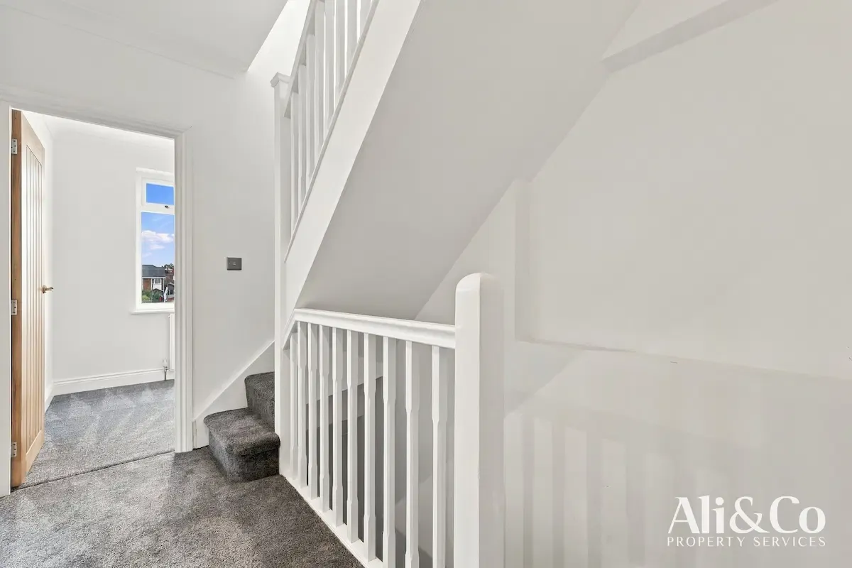 Dock Road, Grays, photo 14