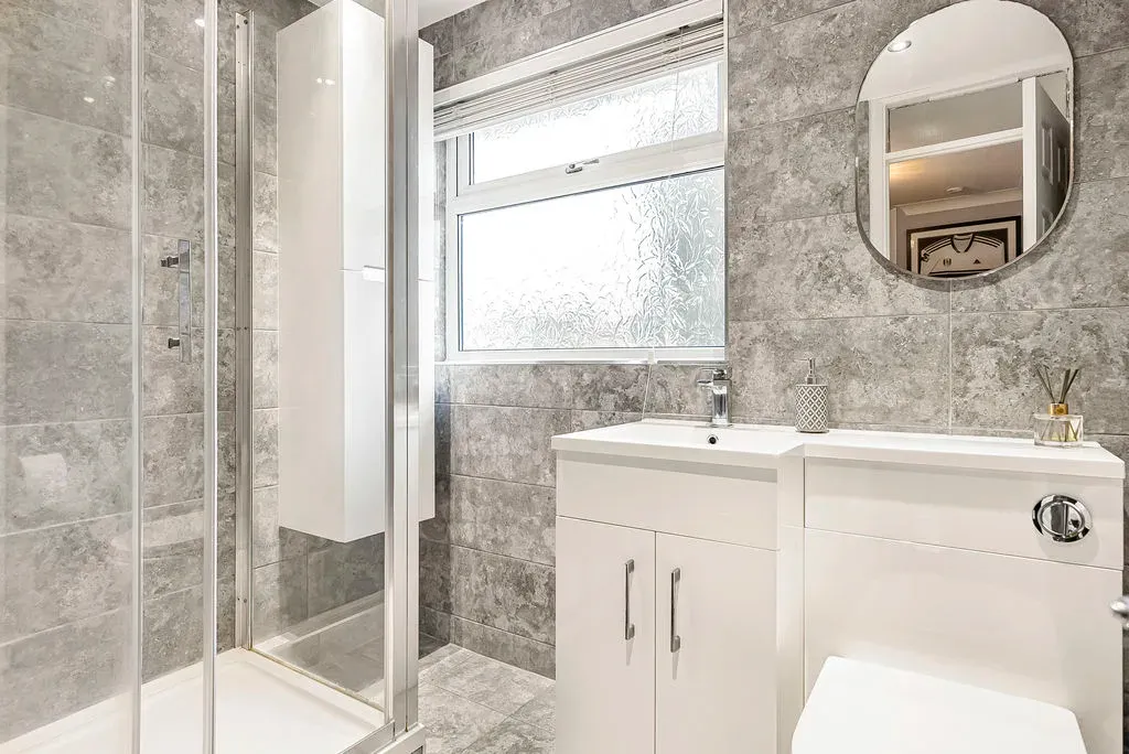 Whalley Drive, Bletchley, Milton Keynes, Buckinghamshire, MK3 6JL, photo 6