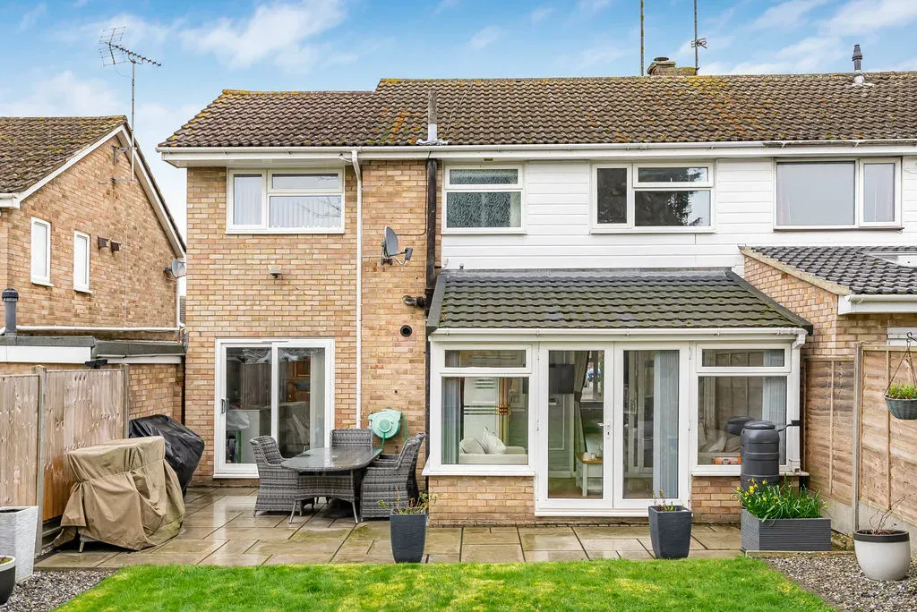 Whalley Drive, Bletchley, Milton Keynes, Buckinghamshire, MK3 6JL, photo 25