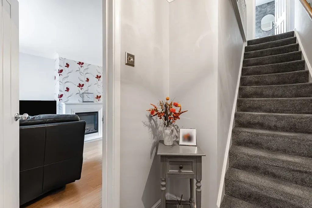 Whalley Drive, Bletchley, Milton Keynes, Buckinghamshire, MK3 6JL, photo 8