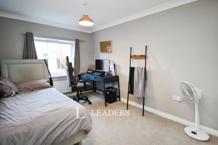 Colossus Way, Bletchley, MK3, photo 13