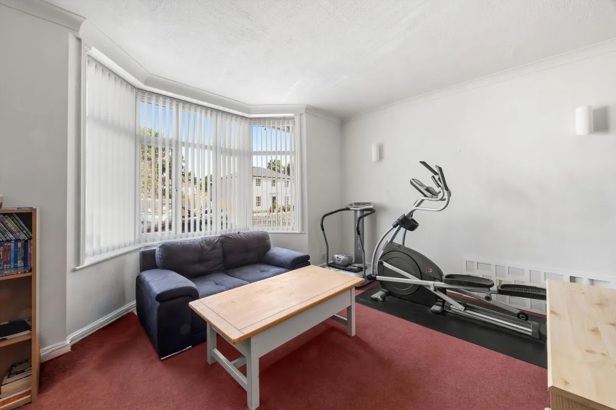London Road, Cheltenham, GL52, photo 13