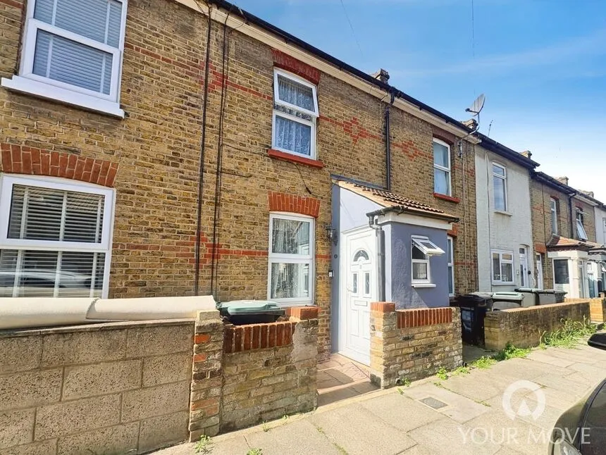 2 bed house for sale — Nelson Road, Northfleet, Kent, DA11