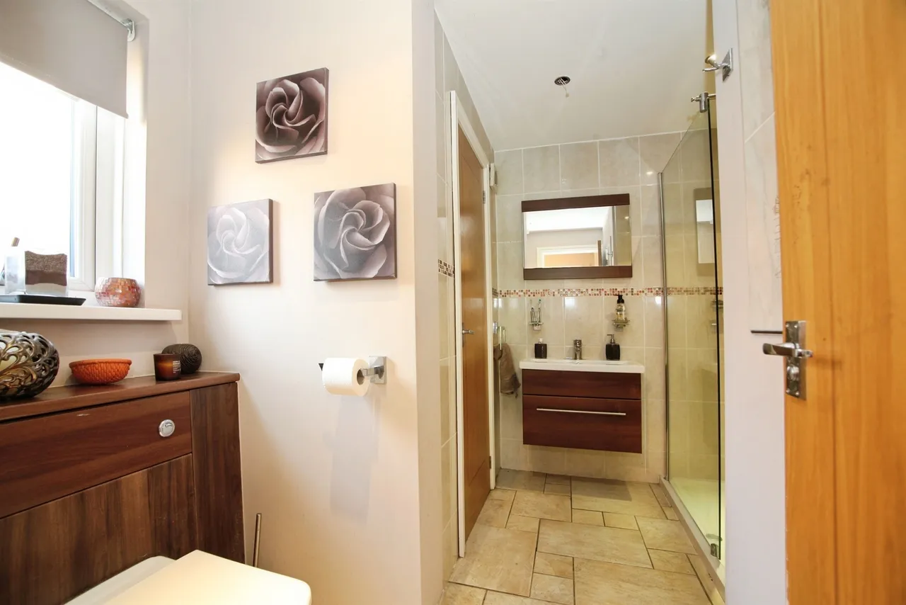 Clos Myddlyn, Beddau, Pontypridd, photo 6