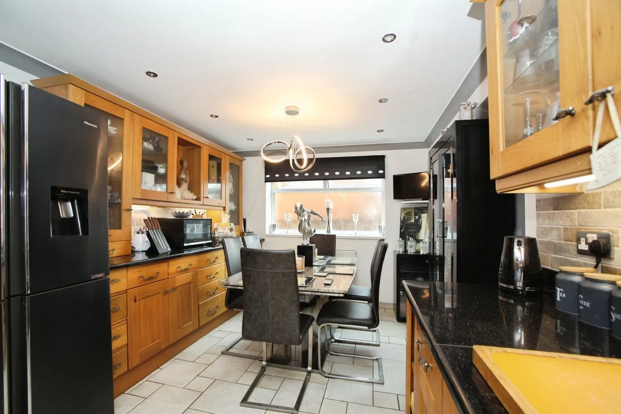 Clos Myddlyn, Beddau, Pontypridd, photo 3