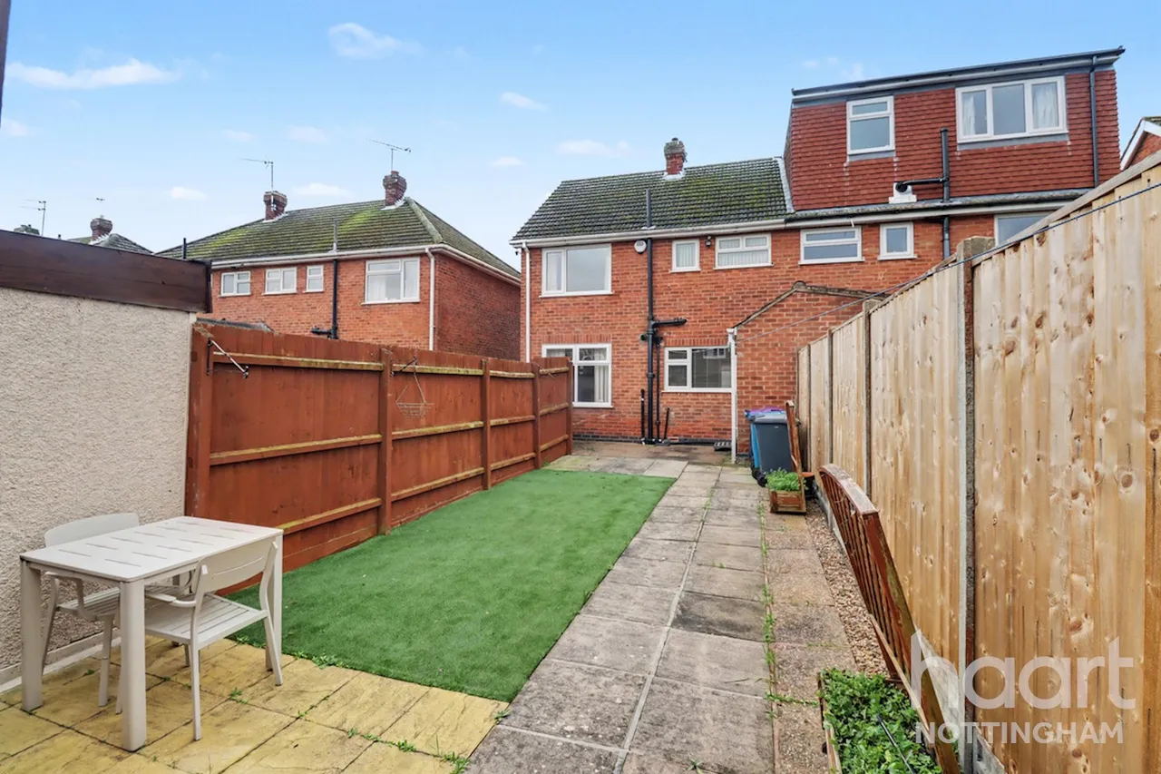 Tudor Road, Nottingham, NG2, photo 13