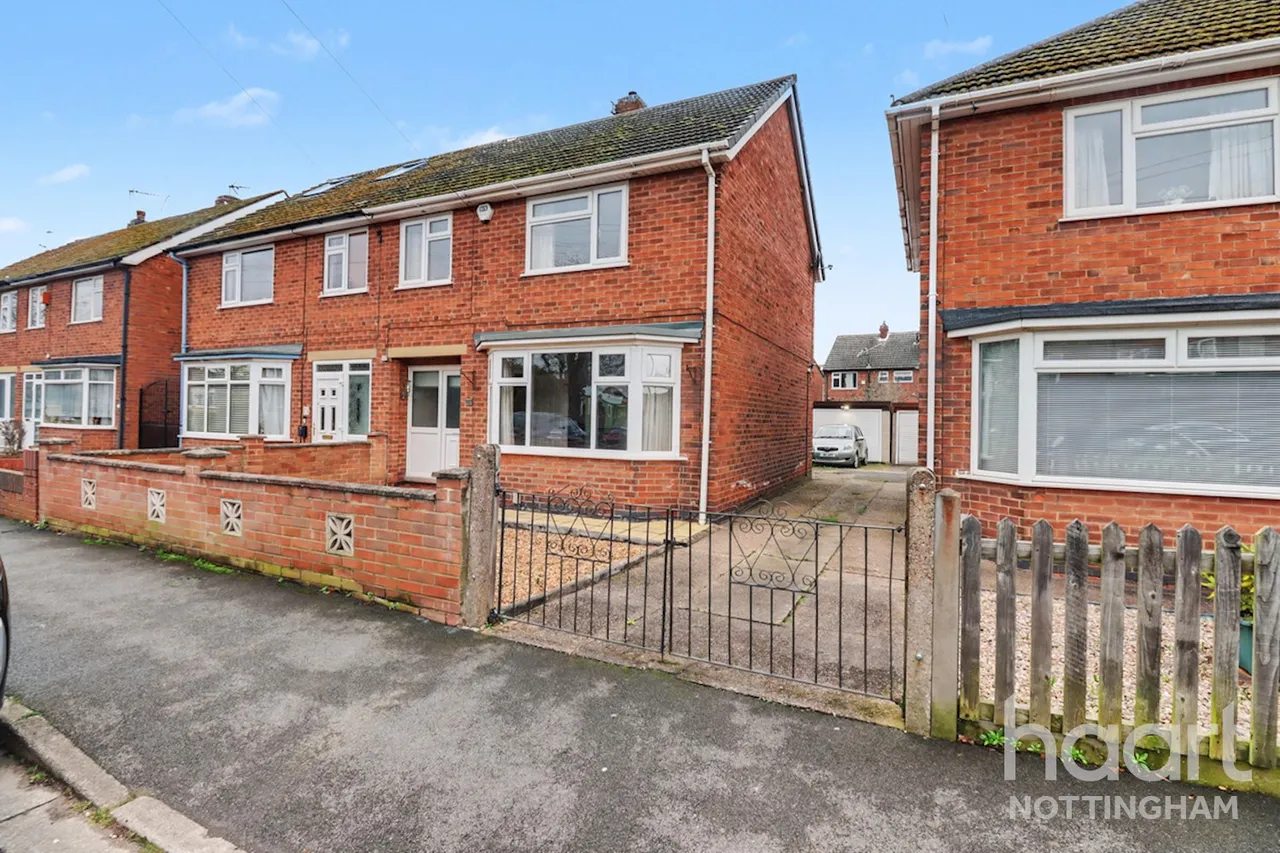 3 bed house for sale, Tudor Road, Nottingham, NG2