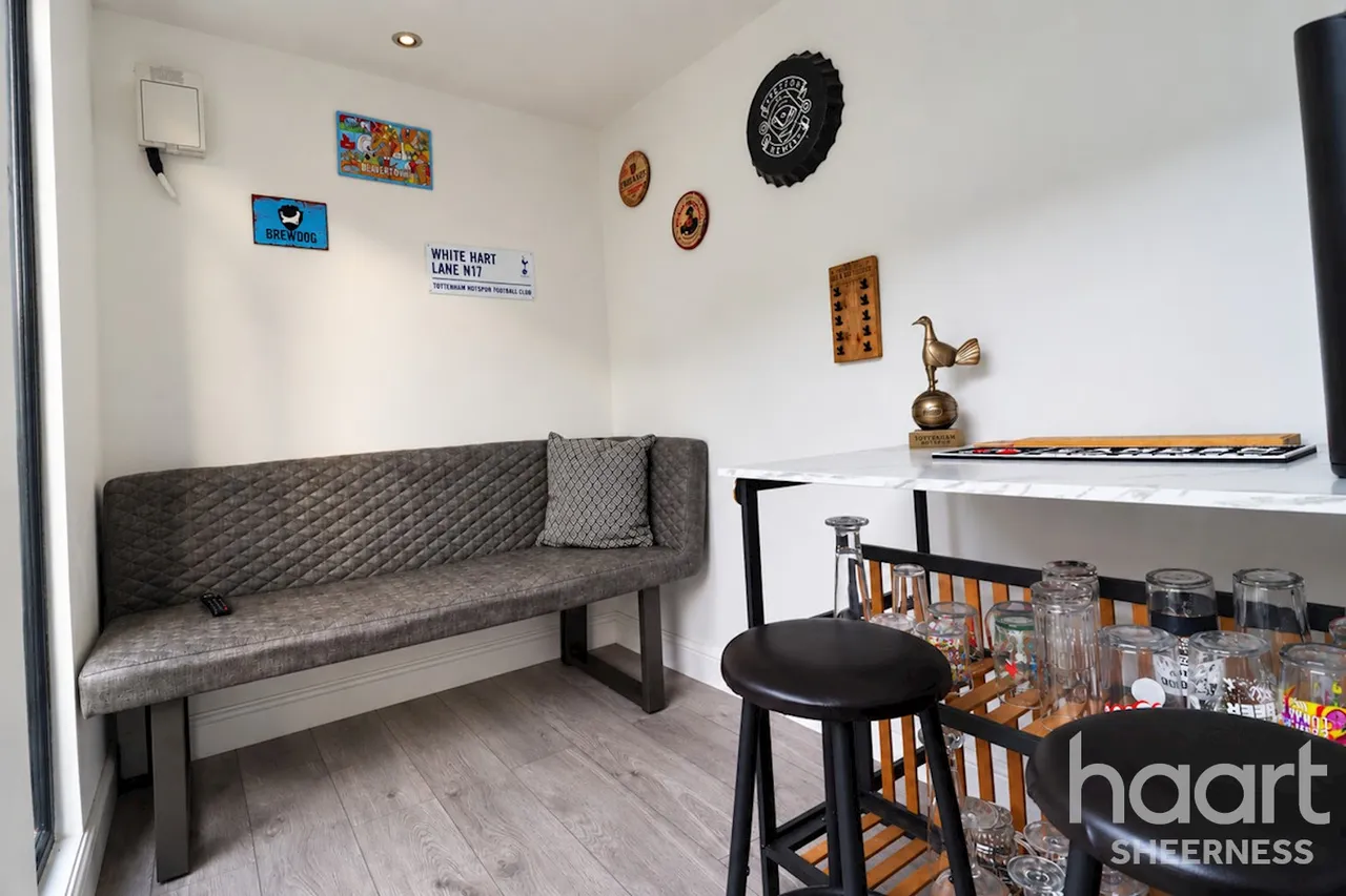Appleford Drive, Sheerness, ME12, photo 12