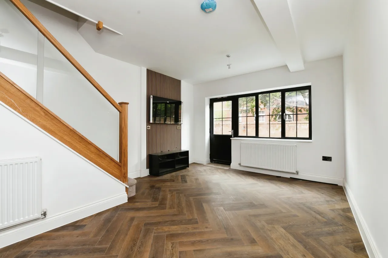Coggeshall Road, Braintree, Essex, CM7, photo 6