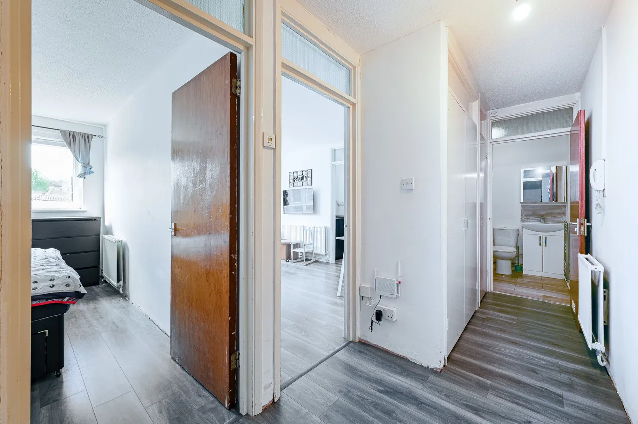 72 Erwood Road, London, photo 8