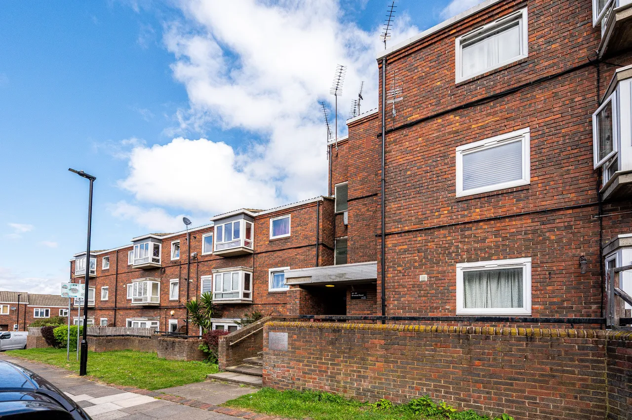 72 Erwood Road, London, photo 5