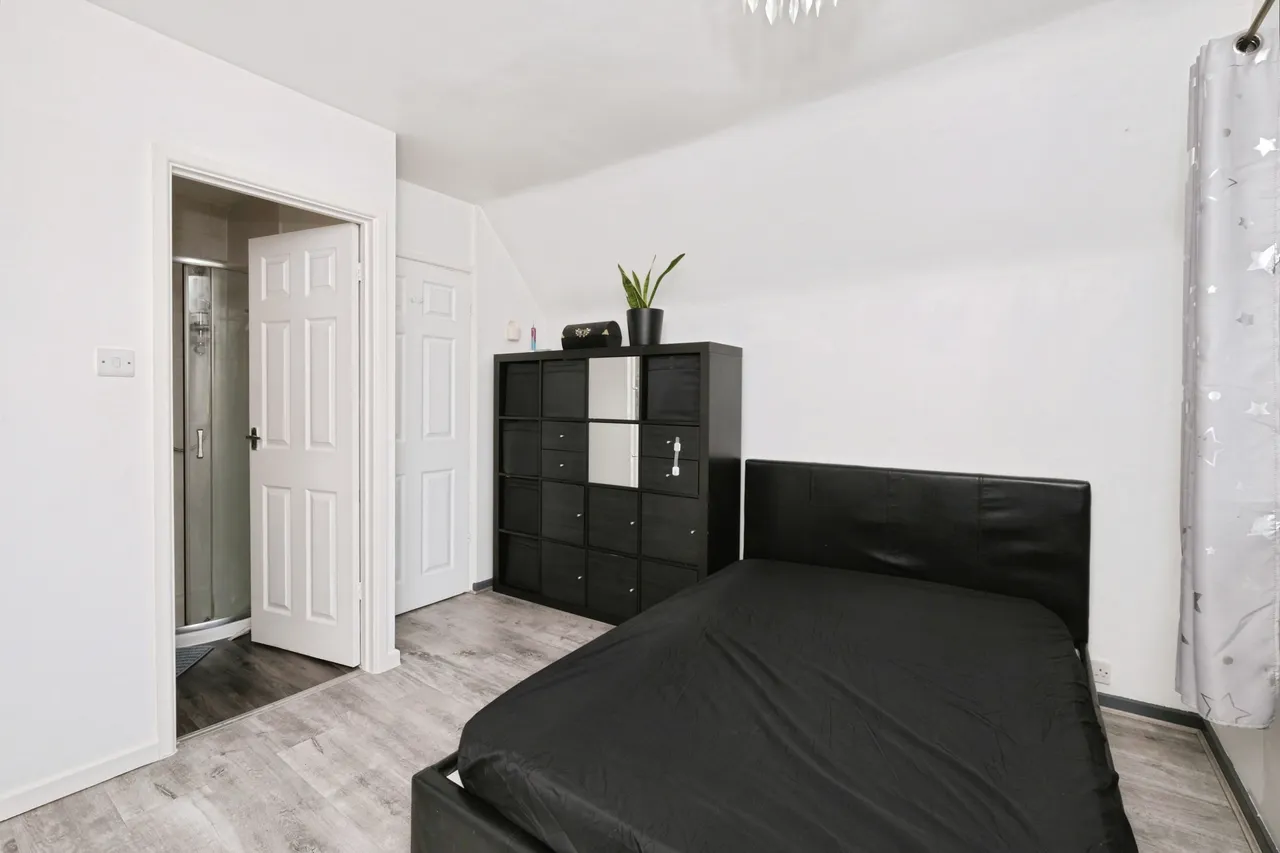 Violet Road, Nottingham, NG4, photo 9