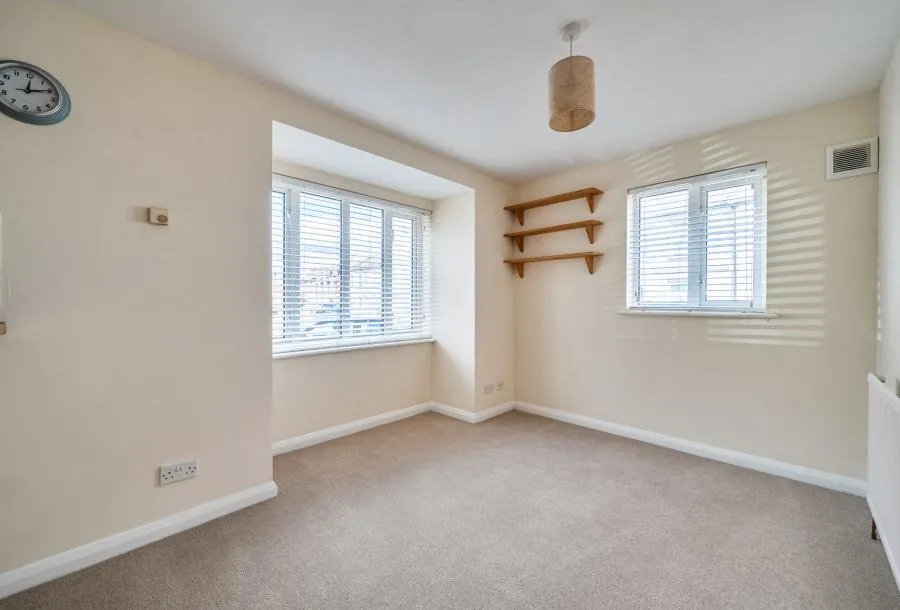 Swindon Close, Cheltenham, GL51, photo 5