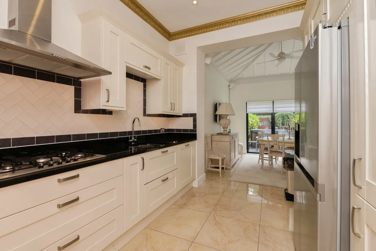 High Street, ONGAR, Essex, CM5, photo 25