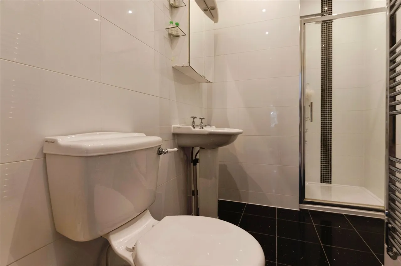 High Street, ONGAR, Essex, CM5, photo 26