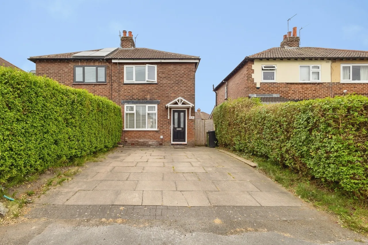 2 bed house for sale — Woodbank Avenue, Bredbury, Stockport, Greater Manchester, SK6