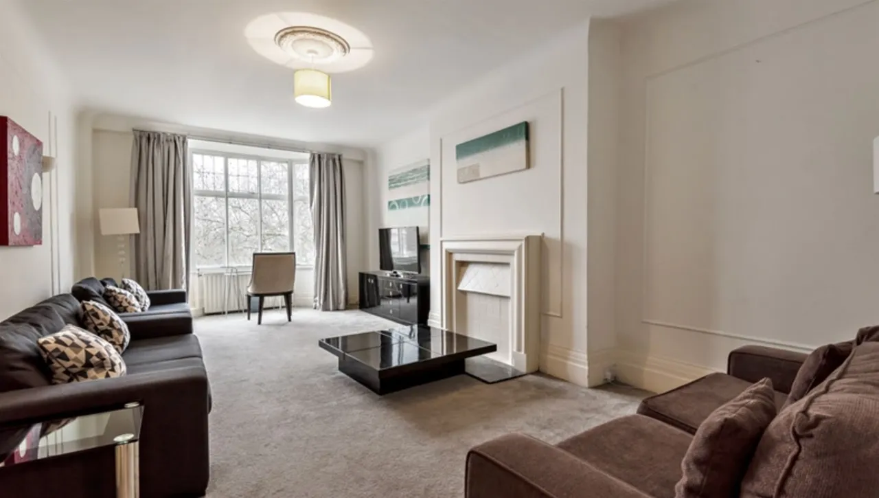 5 bed flat to rent, Park Road, Strathmore Court, NW8