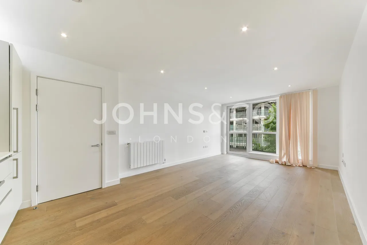 Wallace Court, Kidbrooke Village, SE3, photo 2