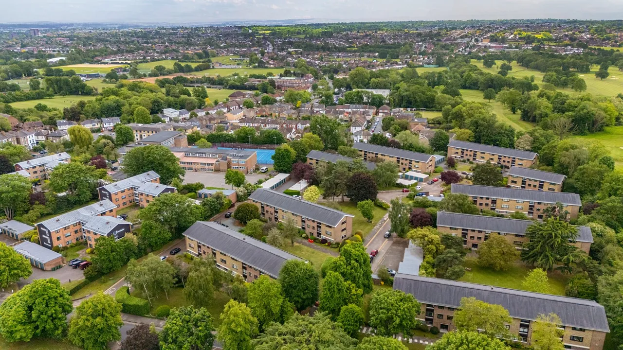Greenacres, Eltham, photo 2