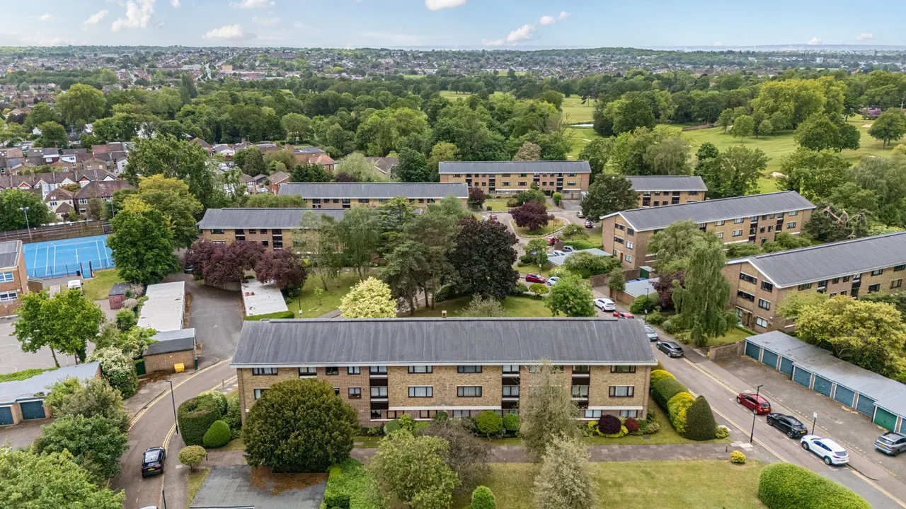 Greenacres, Eltham, photo 15