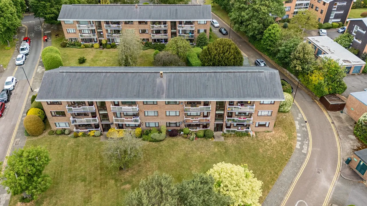 Greenacres, Eltham, photo 14