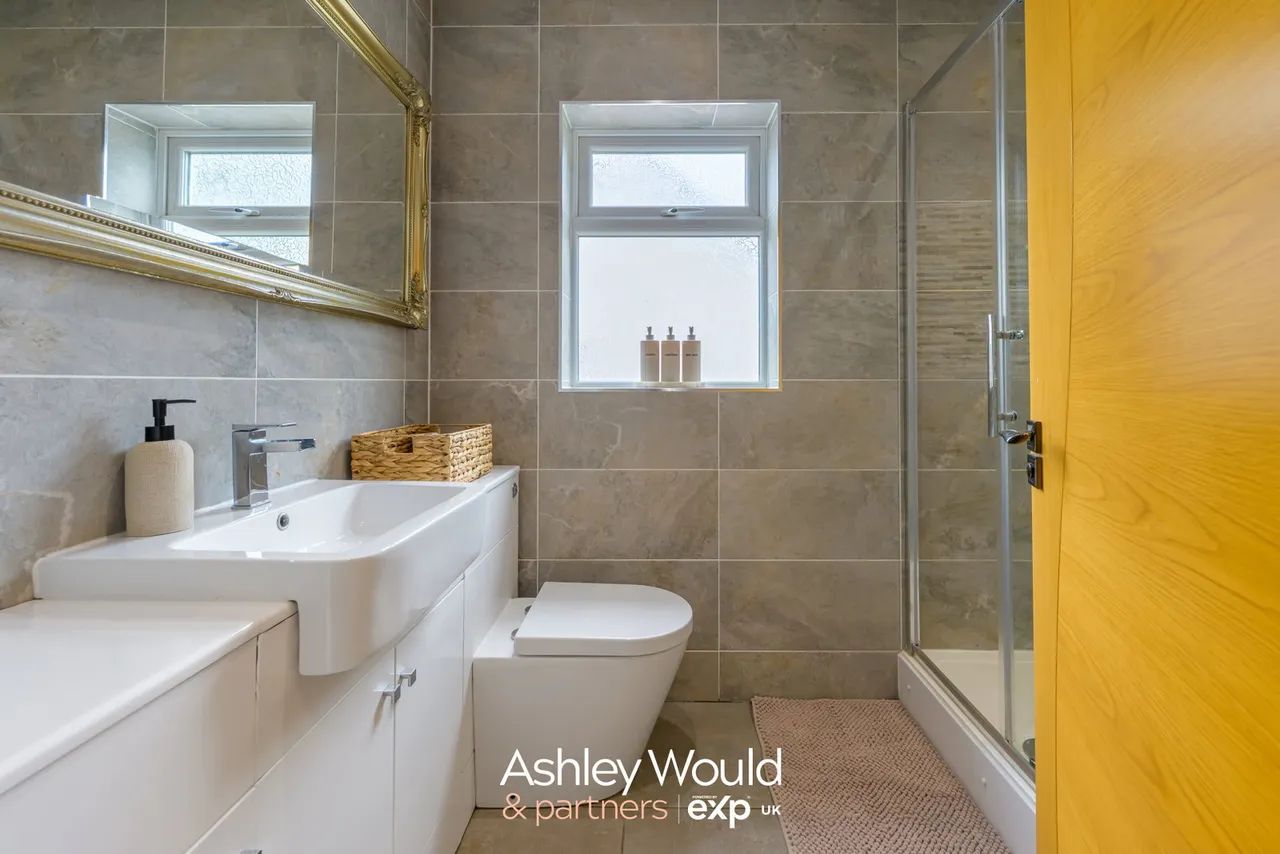 Barrs Road, Cradley Heath, B64, photo 11