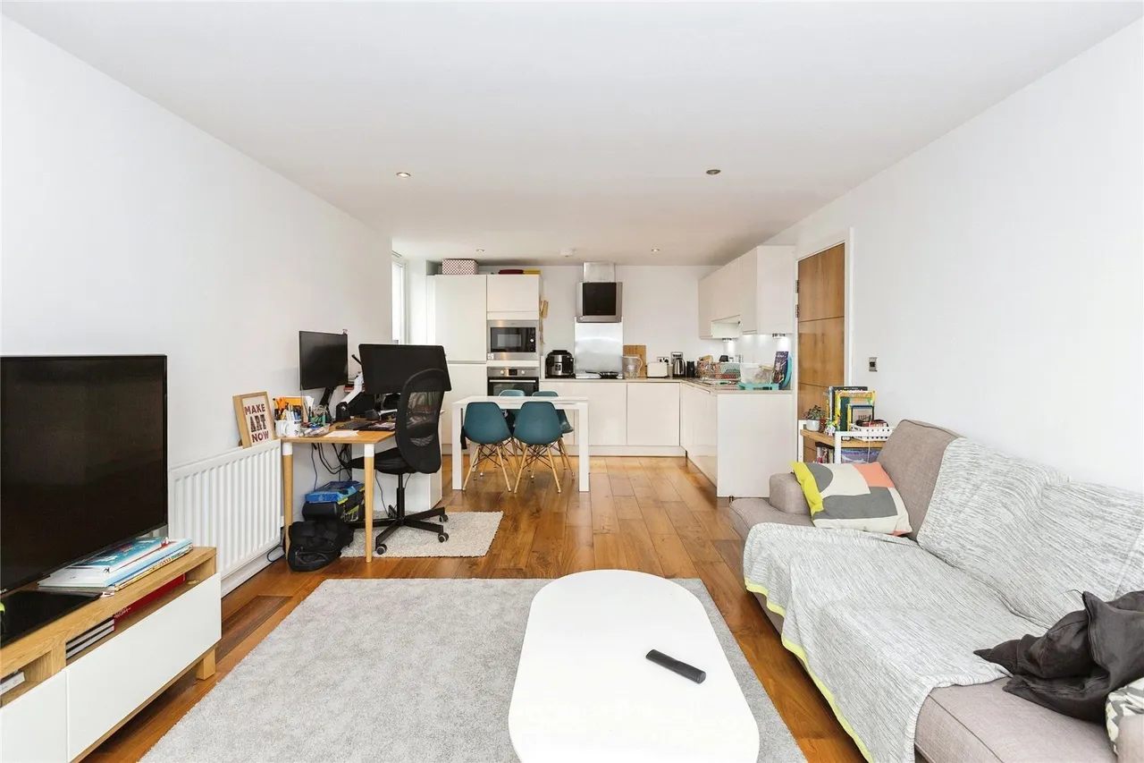 Rainhill Way, London, E3, photo 2