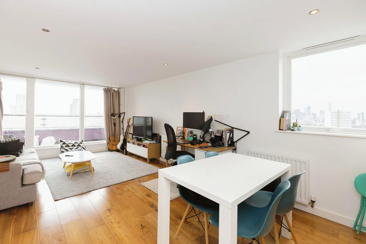 Rainhill Way, London, E3, photo 14