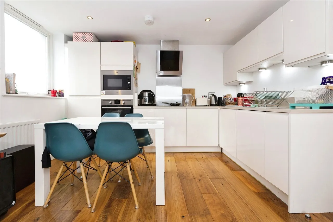Rainhill Way, London, E3, photo 21
