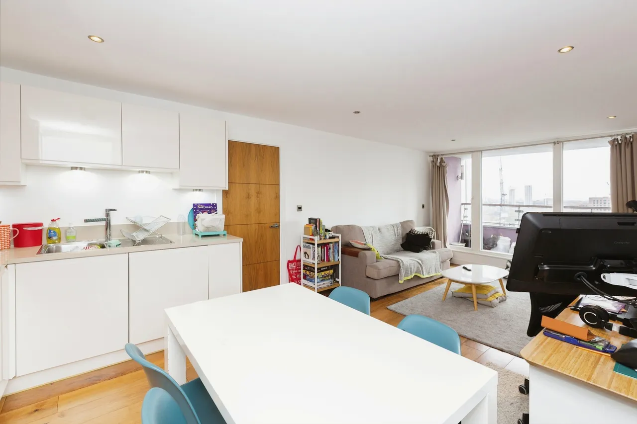 Rainhill Way, London, E3, photo 11