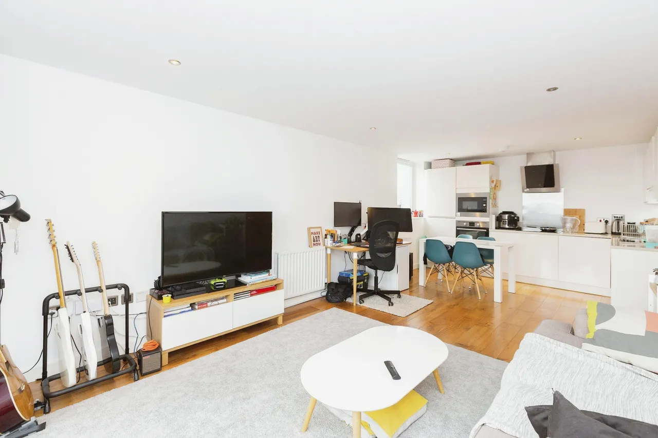 Rainhill Way, London, E3, photo 7