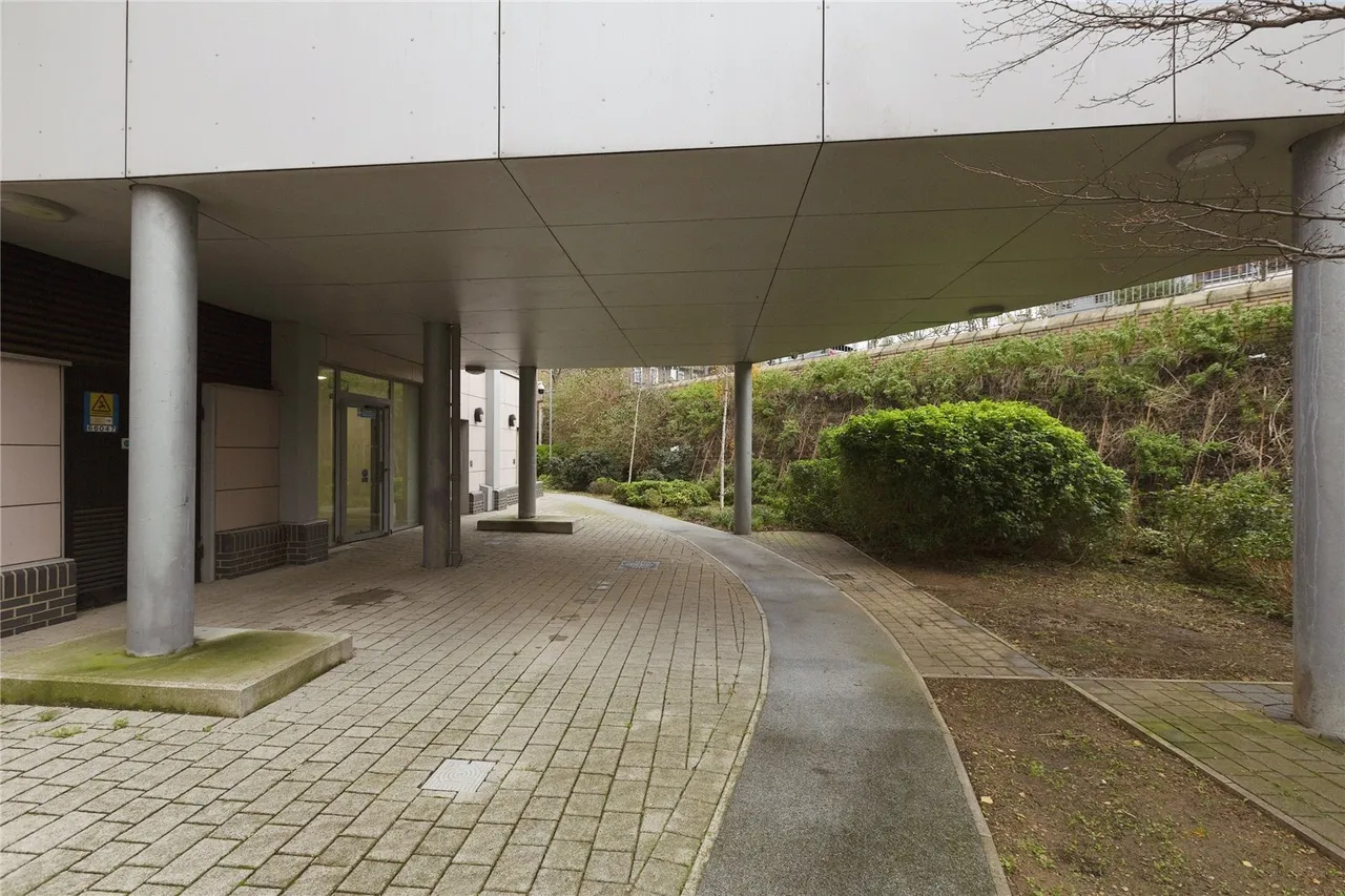 Rainhill Way, London, E3, photo 24