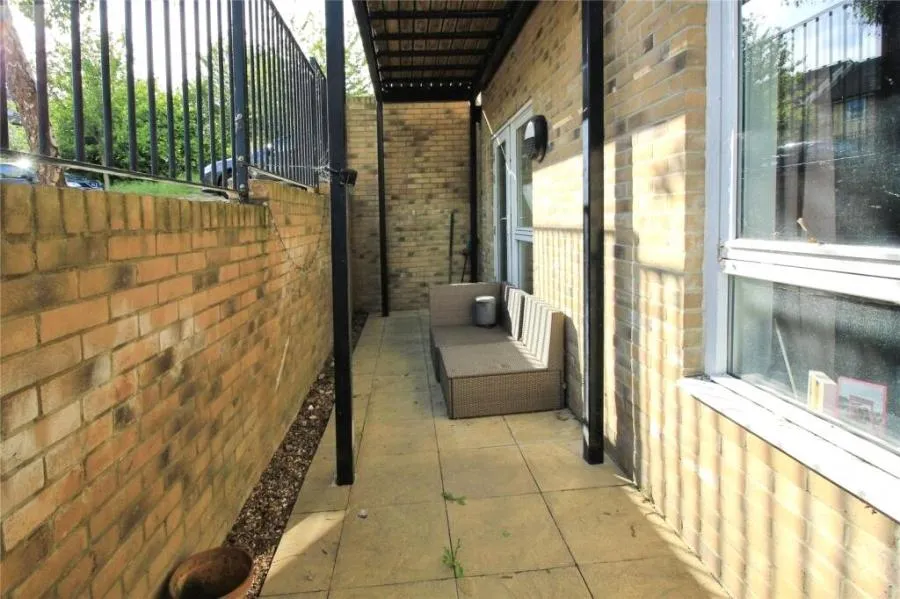 Deveron Drive, Tilehurst, RG30, photo 12