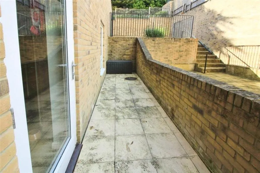 Deveron Drive, Tilehurst, RG30, photo 13