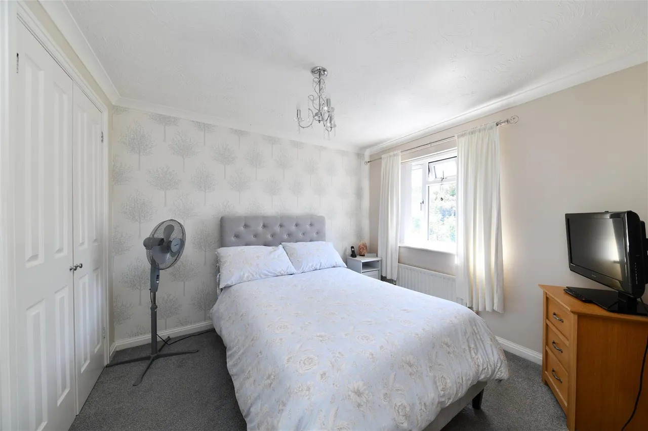 Old Bourne Way, Stevenage, Herts, SG1 6AE, photo 5