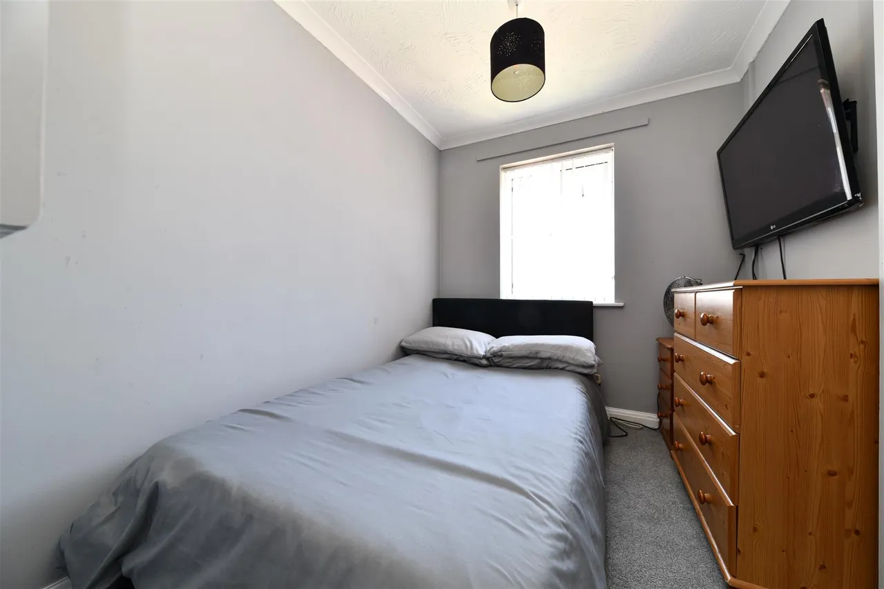 Old Bourne Way, Stevenage, Herts, SG1 6AE, photo 7