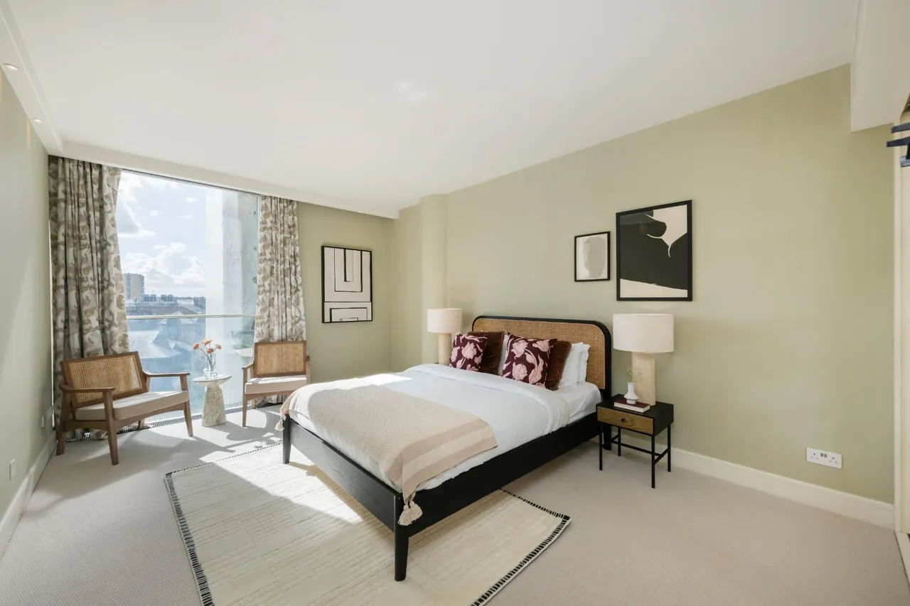 Hester Road, London, SW11, photo 15