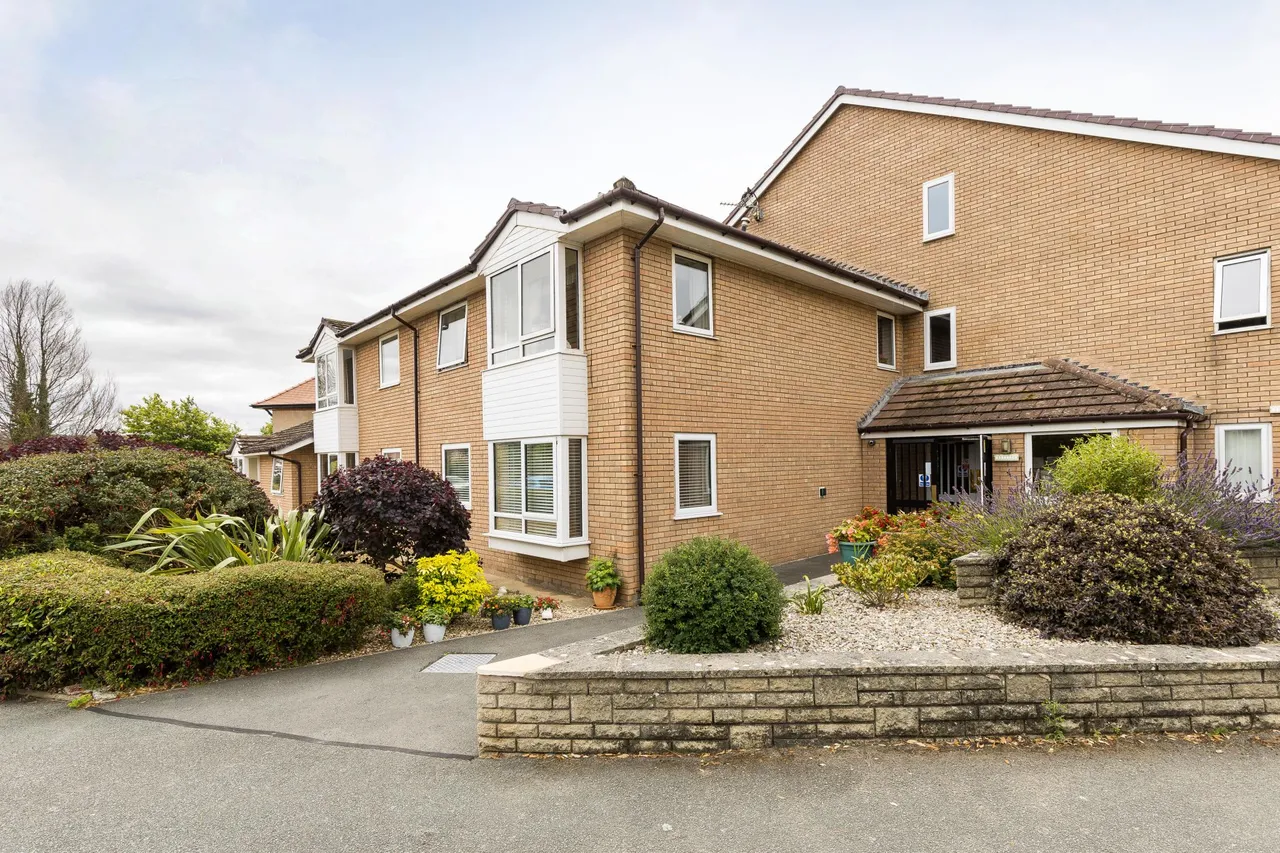 Gloddaeth Avenue, Llandudno, LL30, photo 18