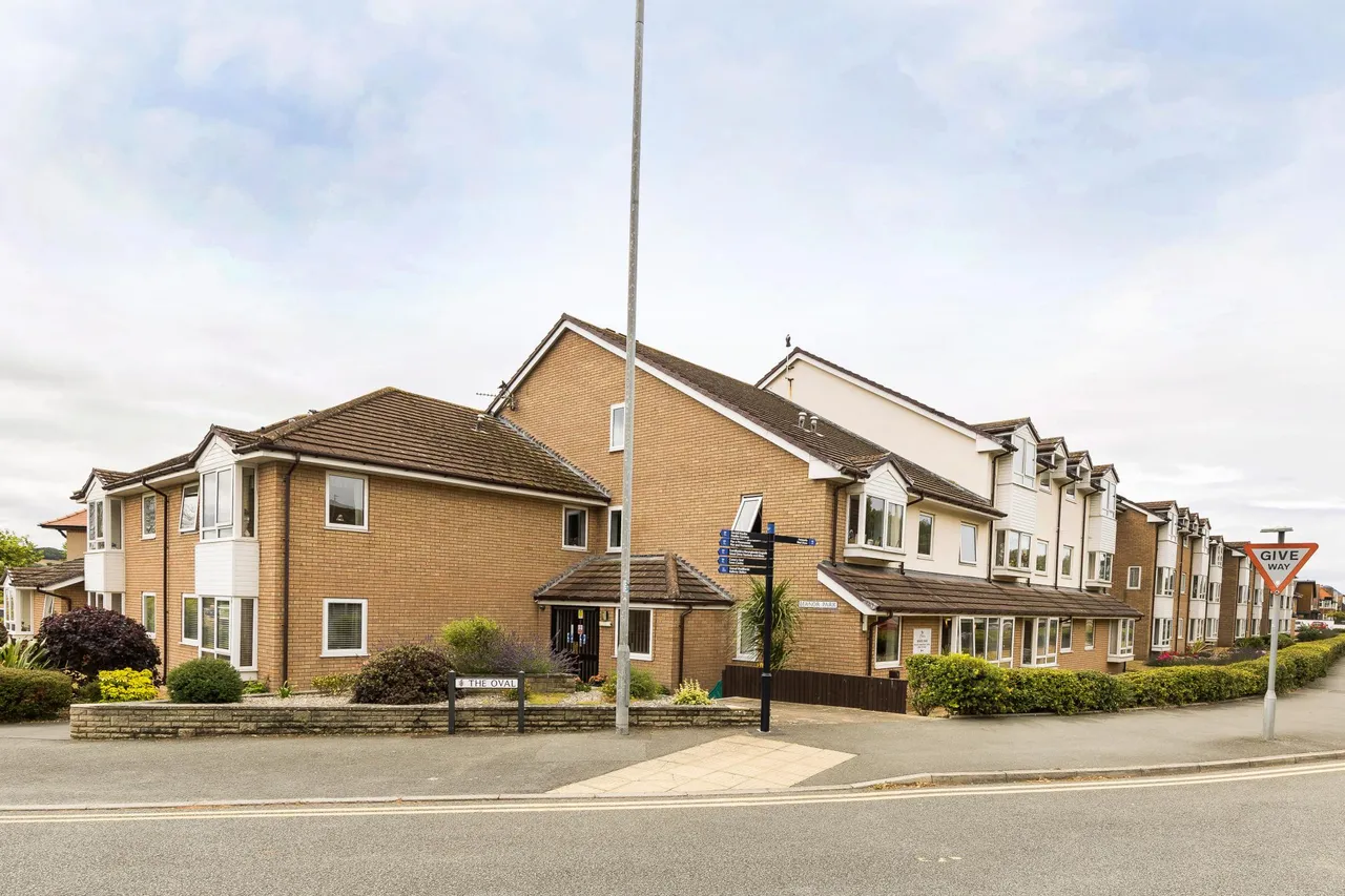 Gloddaeth Avenue, Llandudno, LL30, photo 2