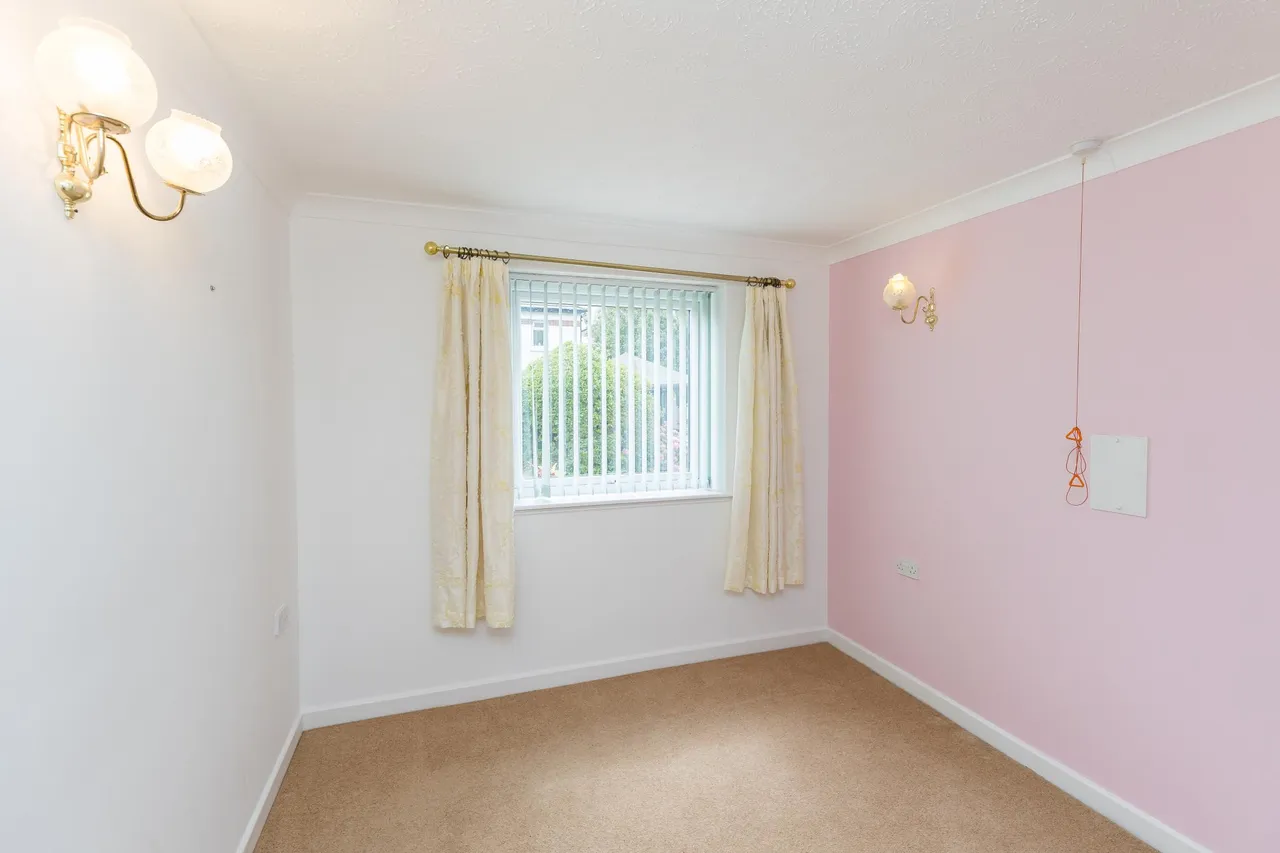 Gloddaeth Avenue, Llandudno, LL30, photo 9