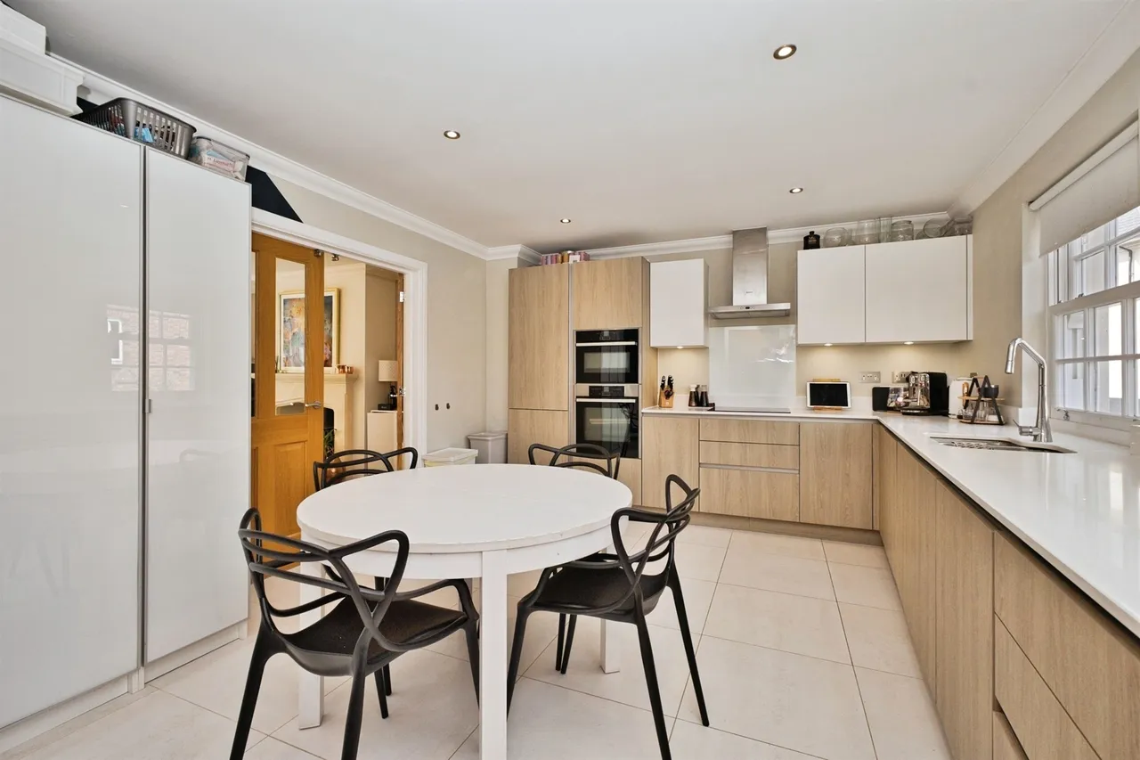 Newcross Crescent, Yeovil, BA21, photo 4