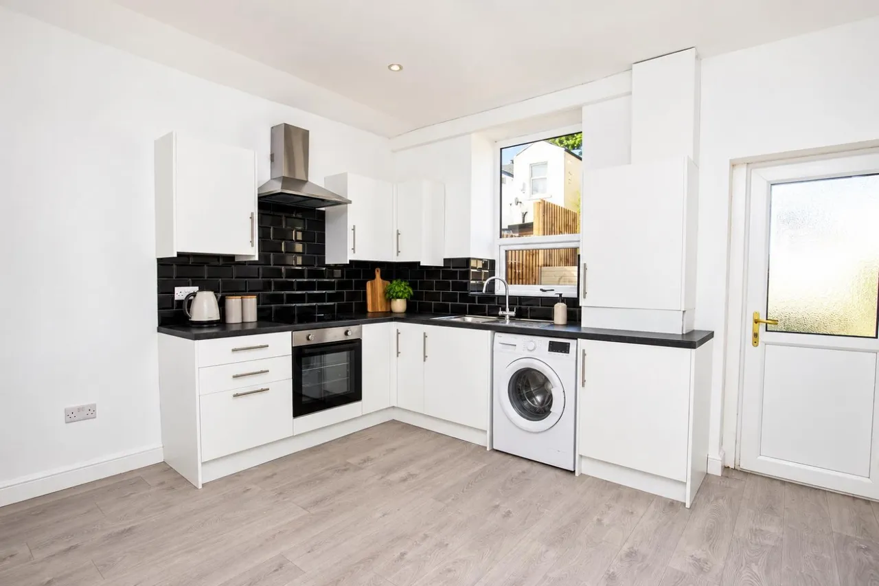 3 bed house for sale, Dean Street, Darwen, BB3