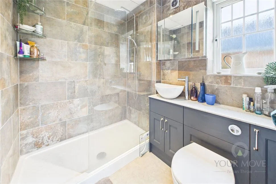 Rathmine Court, Broughton, NN14, photo 10