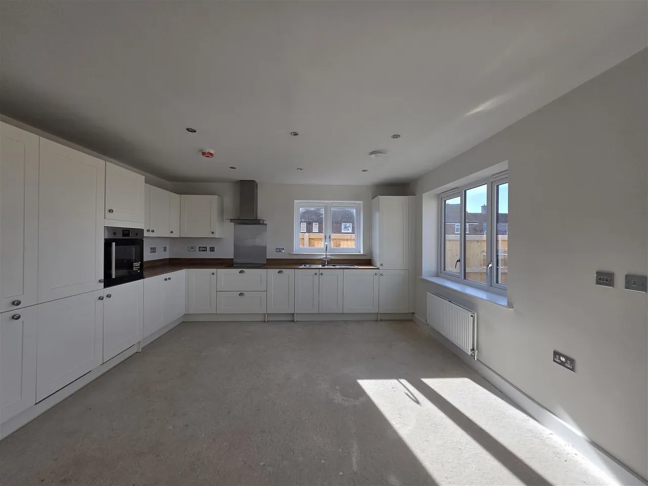 Heather Pastures Eastfield, Scarborough YO11 3YH, photo 4