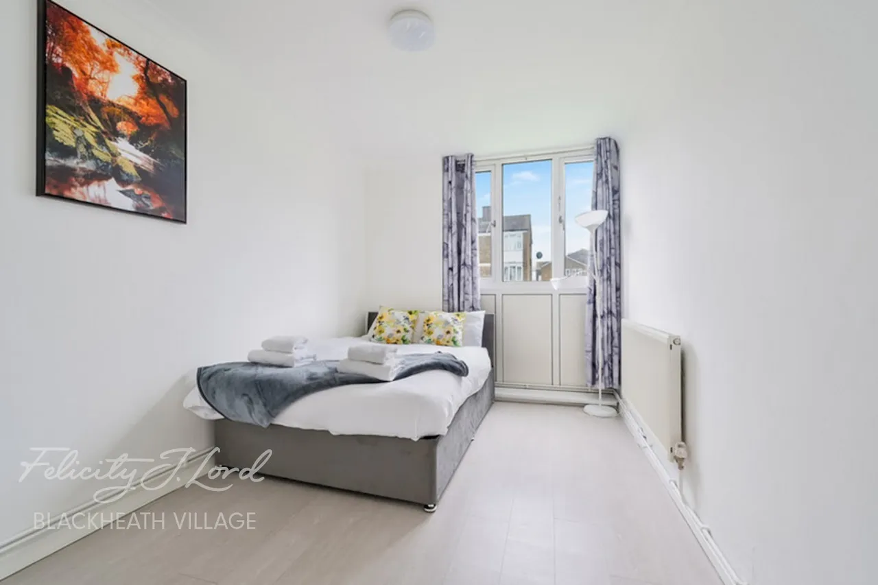 Casterbridge Road, London, photo 6